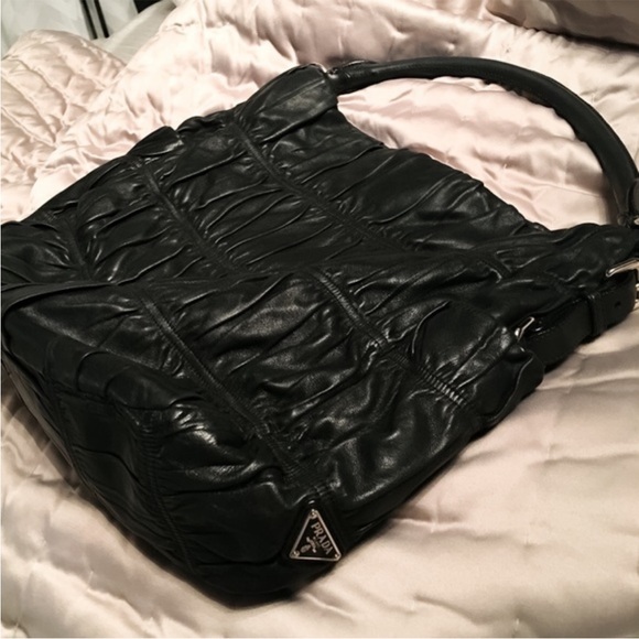 Prada Nappa Leather Gaufre Hobo Black Handbag. Gorgeous Ruffled Purse! - Picture 3 of 6